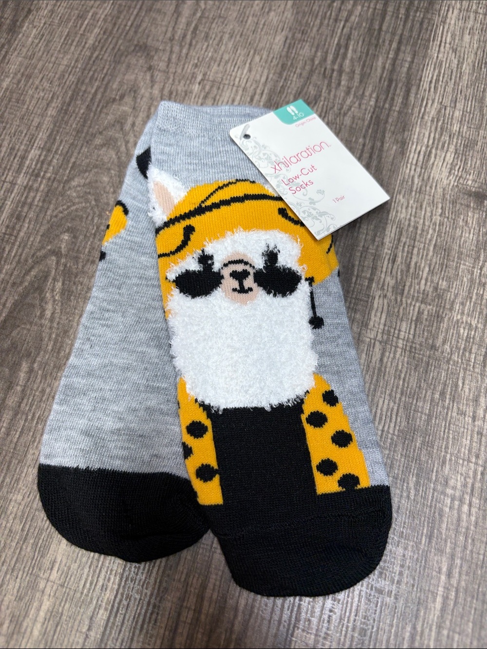 🍍5 for $30🍍 Womens Low-Cut Socks with Yellow Llama Design by Xhilaration